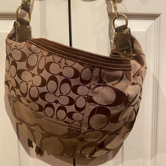 Authentic Coach purse patchwork on color brown - Picture 2 of 7